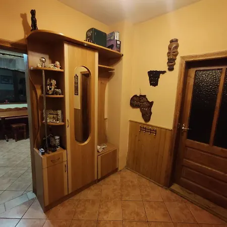 Gasthuis Mandrivnyi Rooms&apartments 3*