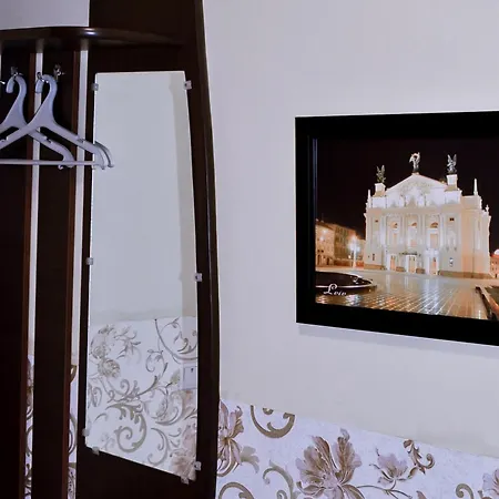 Mandrivnyi Rooms&apartments Gasthuis Yasinya