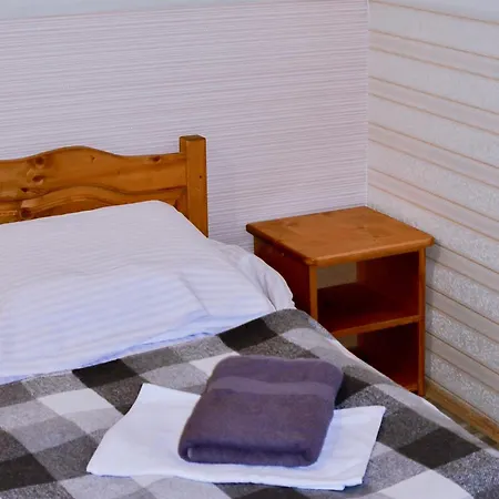 Mandrivnyi Rooms&apartments بيت ضيافة