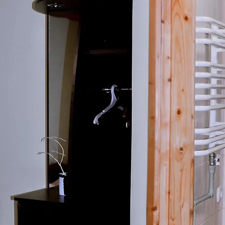 بيت ضيافة Mandrivnyi Rooms&apartments ياسينيا