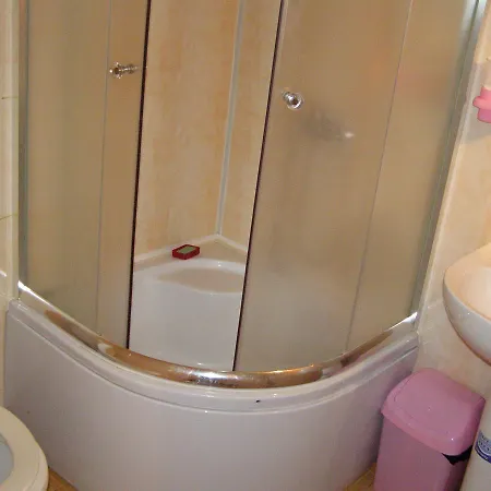 Mandrivnyi Rooms&apartments