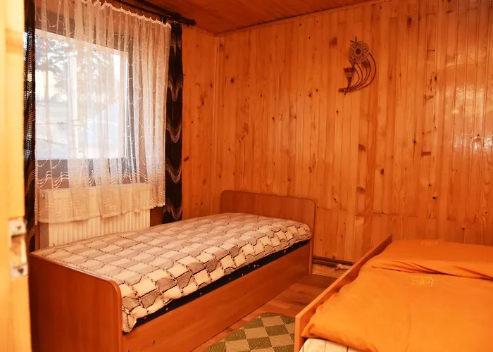Pensjonat Mandrivnyi Rooms&apartments