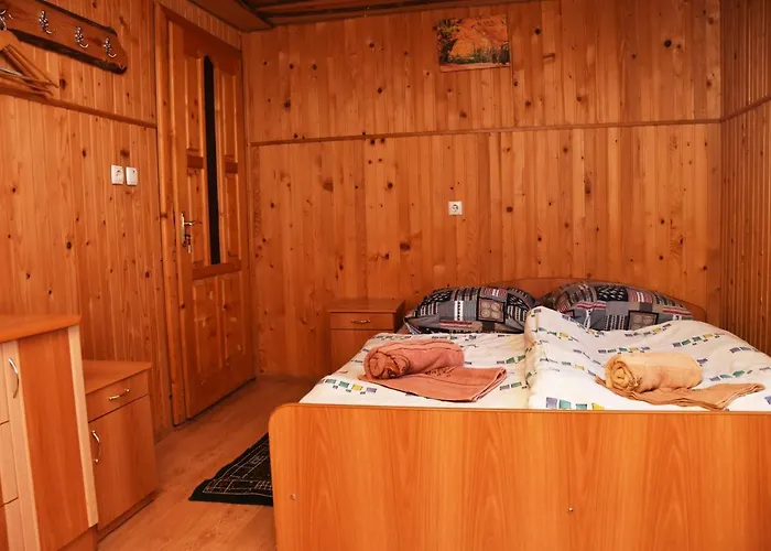 Mandrivnyi Rooms&apartments Pensjonat Jasina