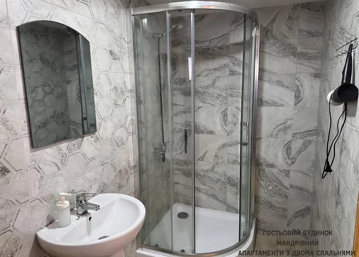 Mandrivnyi Rooms&apartments Jasina