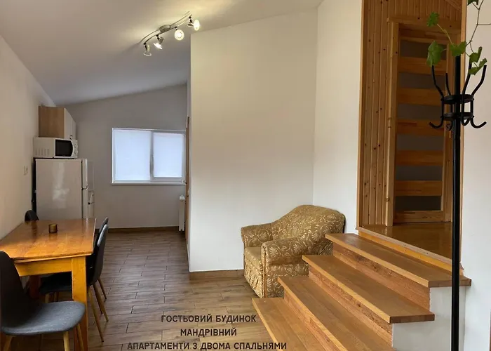 Mandrivnyi Rooms&apartments Jasina