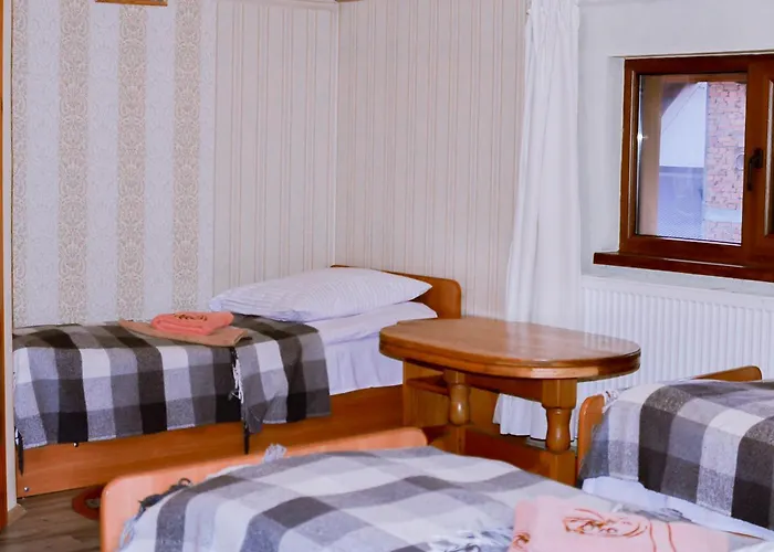 Pensjonat Mandrivnyi Rooms&apartments