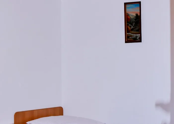 Pensjonat Mandrivnyi Rooms&apartments Jasina