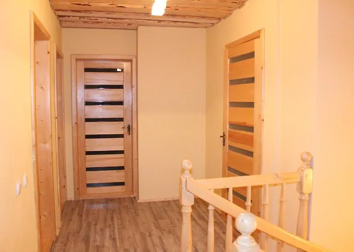 Pensjonat Mandrivnyi Rooms&apartments 3*