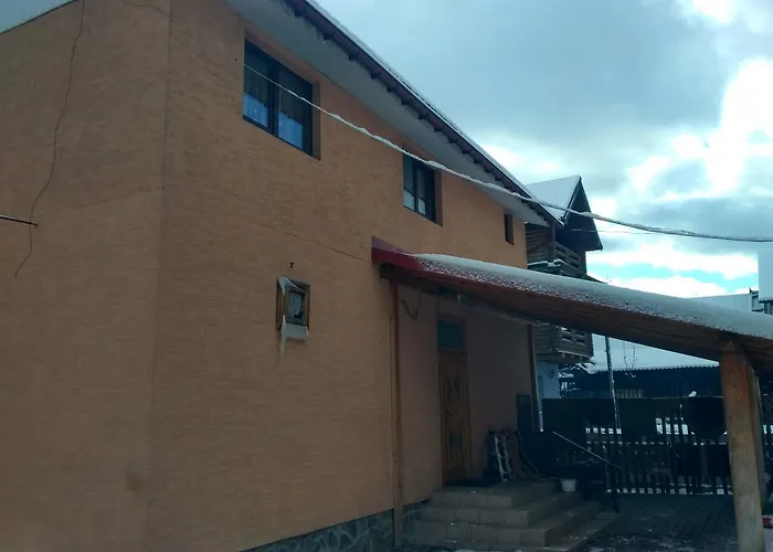 Mandrivnyi Rooms&apartments Jasina