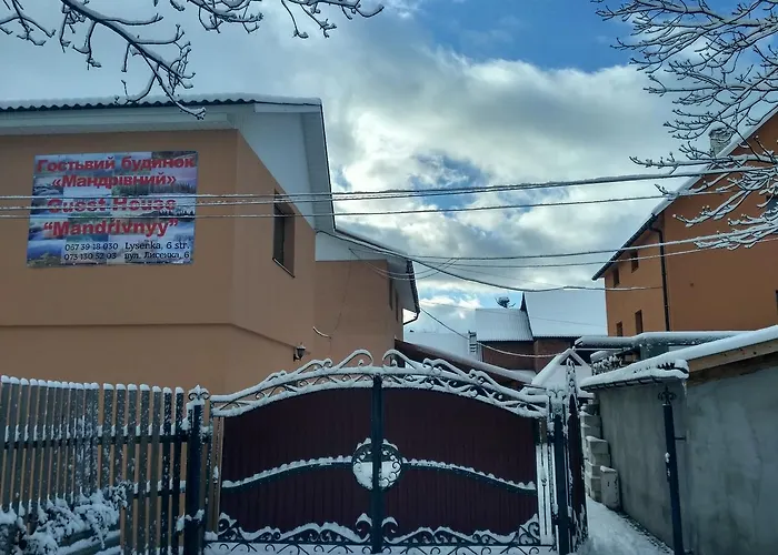 Mandrivnyi Rooms&apartments Pensjonat 3*