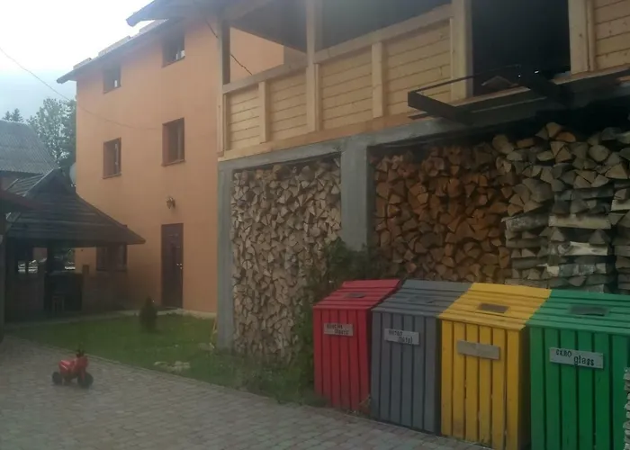 Mandrivnyi Rooms&apartments Pensjonat Jasina