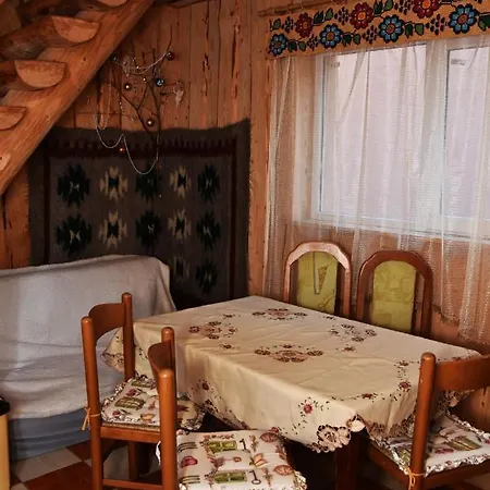 Гостевой дом Mandrivnyi Ясиня
