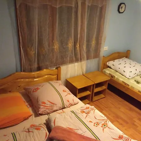 Mandrivnyi * Ясиня